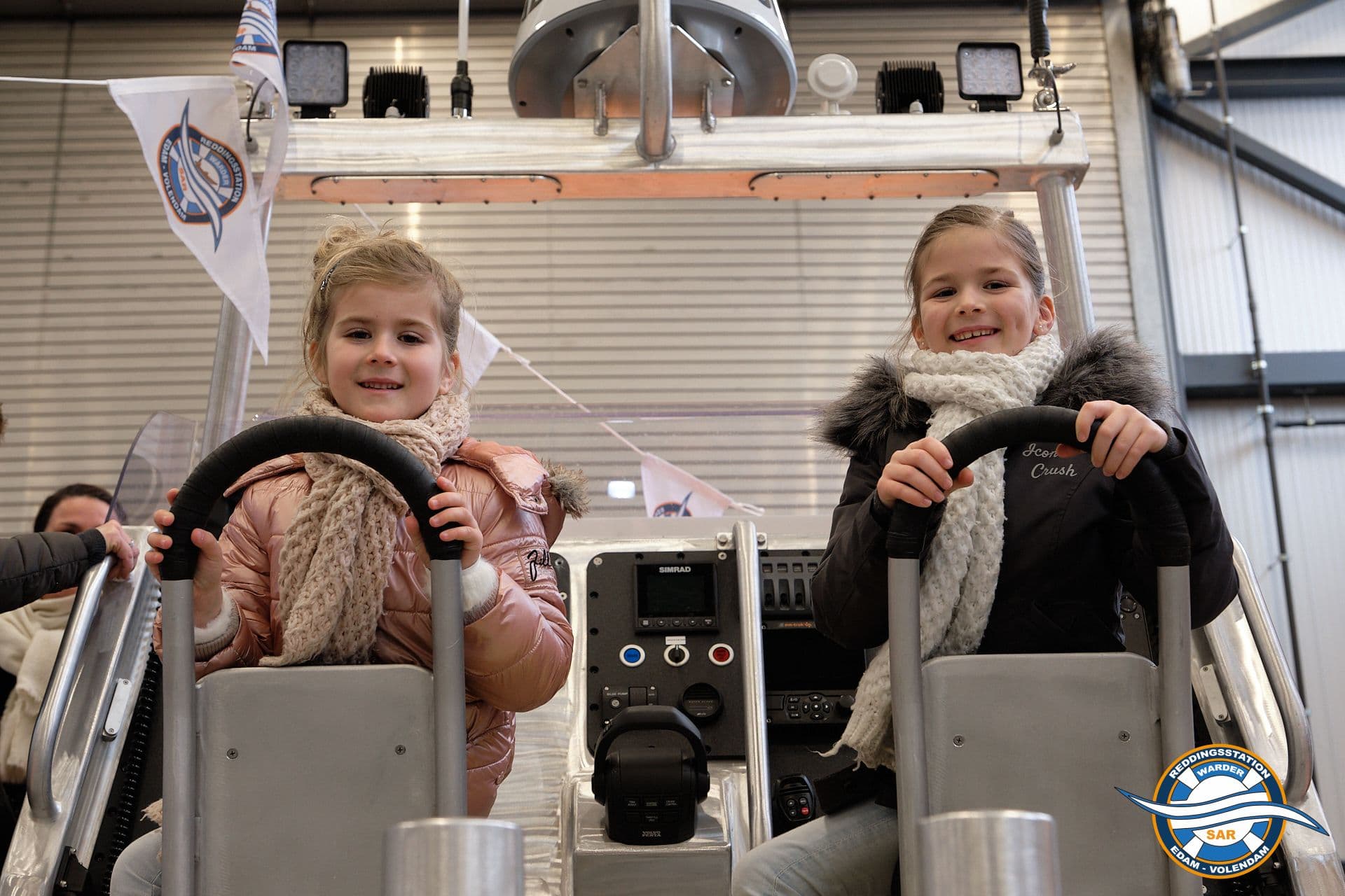 Nieuwe reddingboot gedoopt foto 13