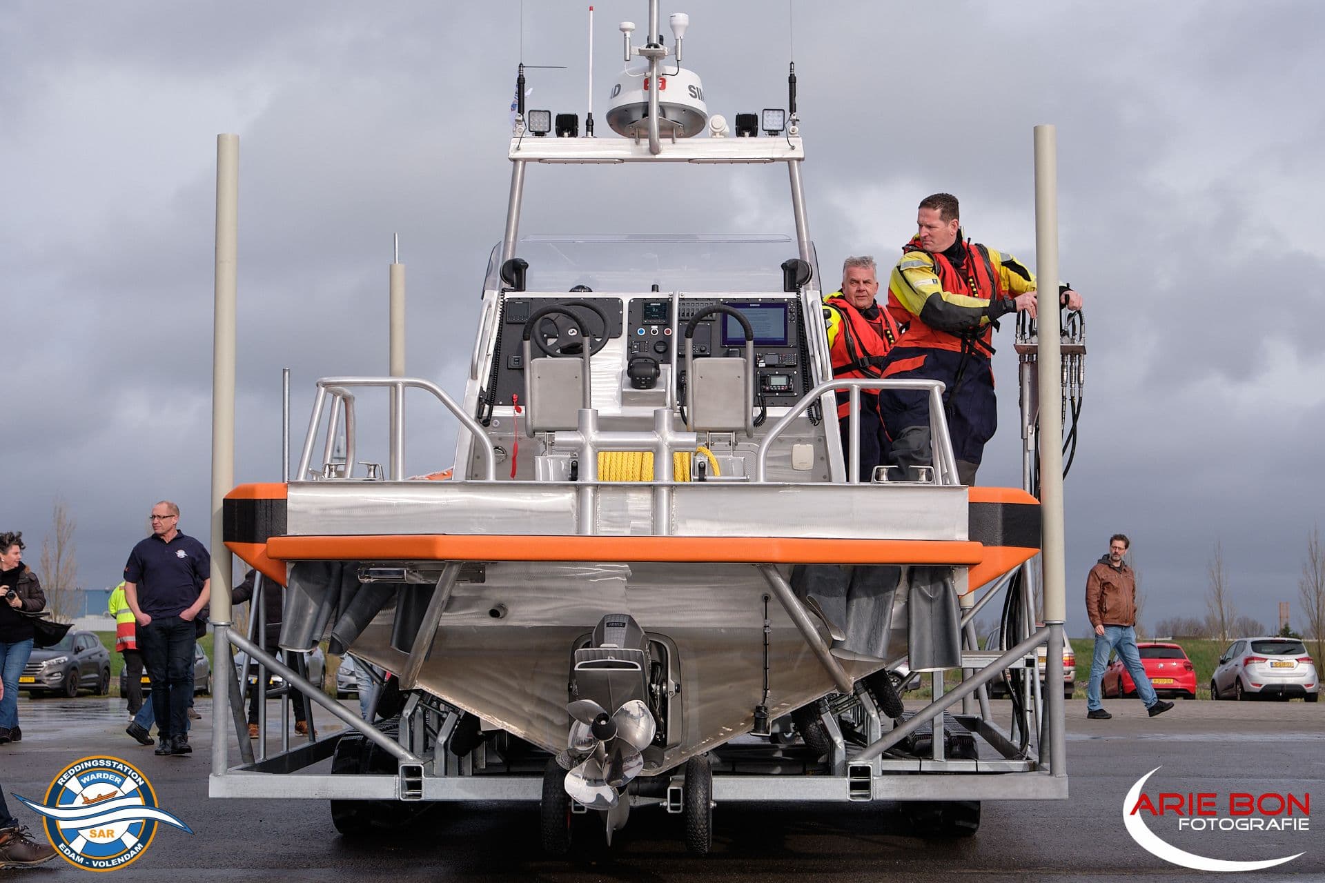 Nieuwe reddingboot gedoopt foto 5