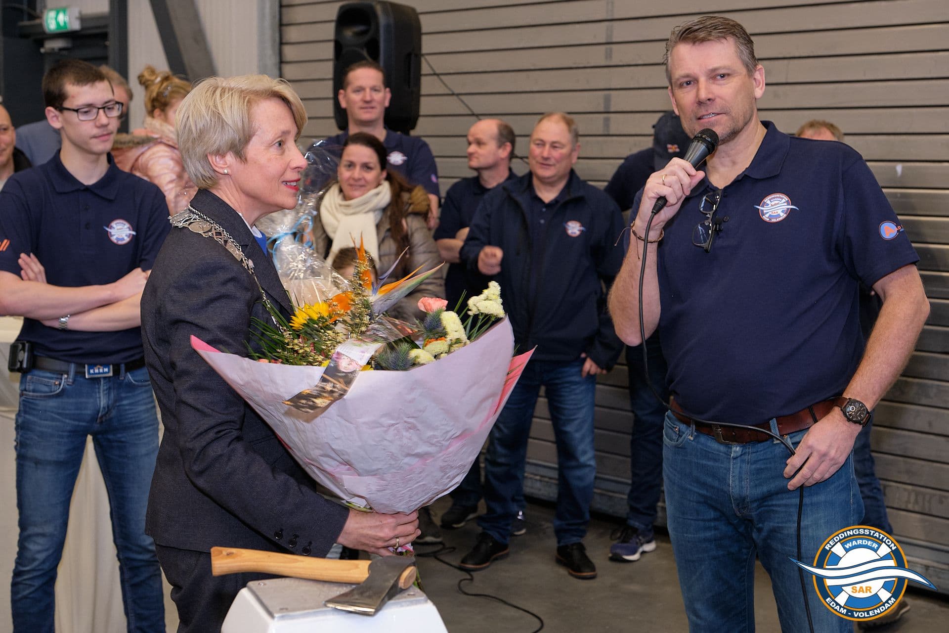 Nieuwe reddingboot gedoopt foto 10