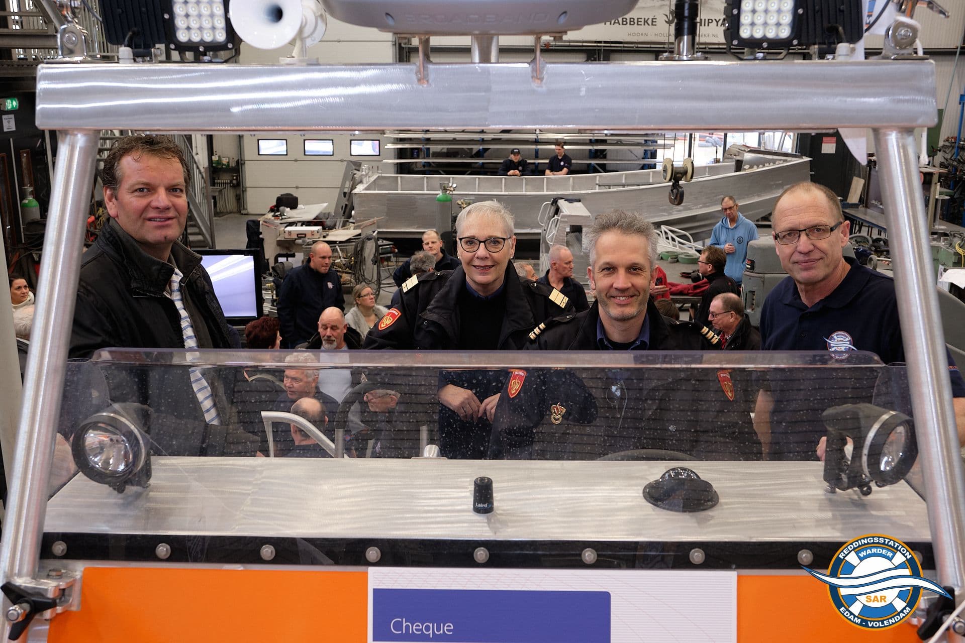 Nieuwe reddingboot gedoopt foto 14