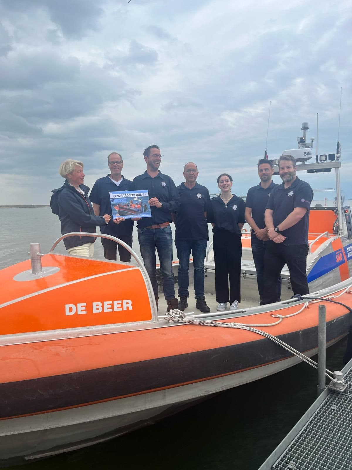 Oud-burgemeester Lieke Sievers steunt reddingstation met gulle donatie foto 4